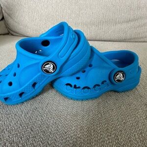 Toddler Crocs size 4